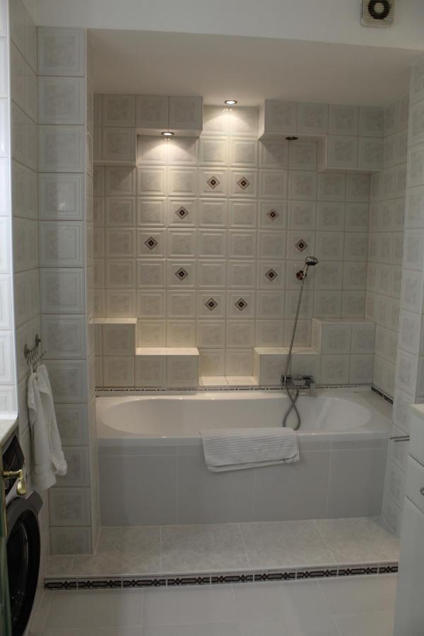 Sunny House Apartman سيغيد المظهر الخارجي الصورة