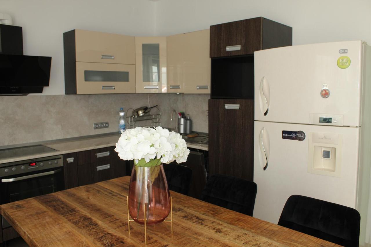 Sunny House Apartman سيغيد المظهر الخارجي الصورة