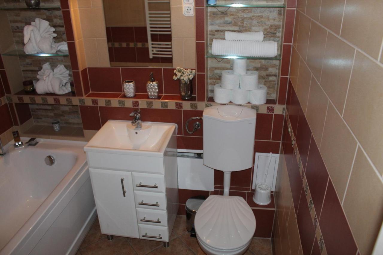 Sunny House Apartman سيغيد المظهر الخارجي الصورة